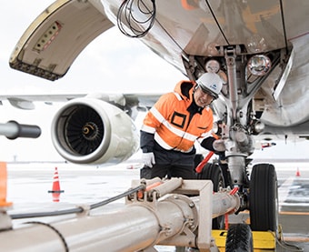 Aircraft mechanic service (maintenance assistance)