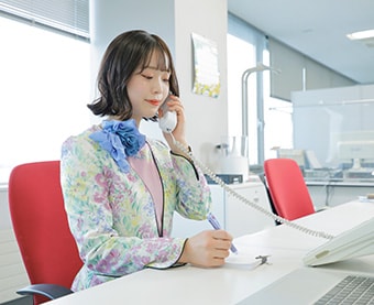 Handling of courtesy phones regarding to New Chitose Airport